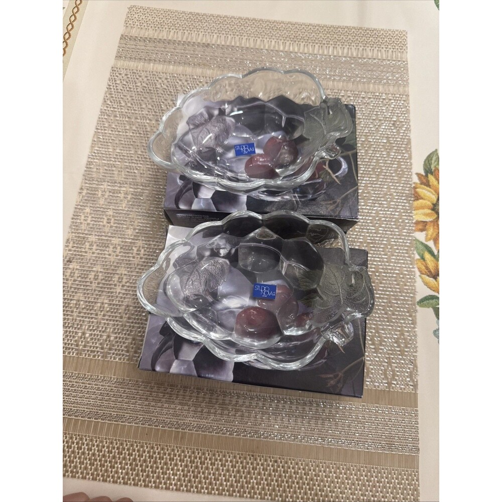 VINTAGE STUDIO NOVA NATURE'S HARVEST MIKASA CRYSTAL GLASS CANDY DISH, SET OF 2